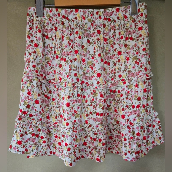 Vero Moda | Floral Print Skirt, Size S - Picture 2 of 8